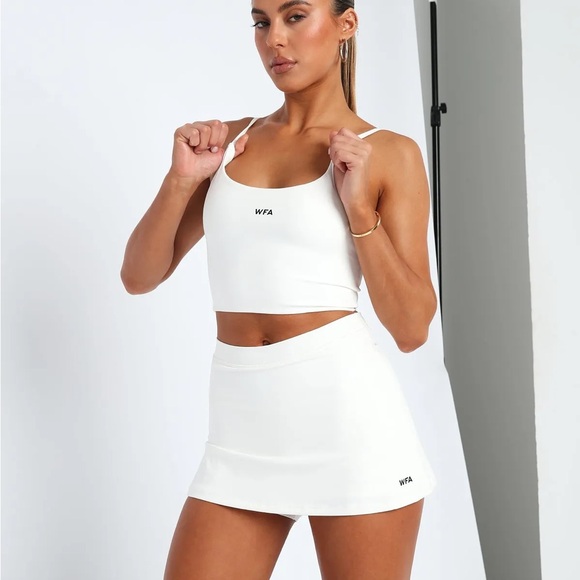 White Fox Active • Walk and Talk Mini Skort - Picture 2 of 5